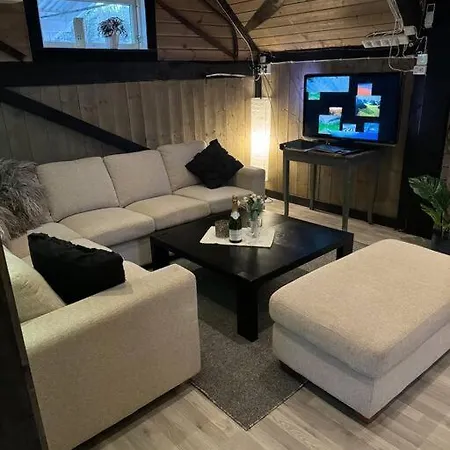 Eidsviklaaven بيت للعطل *