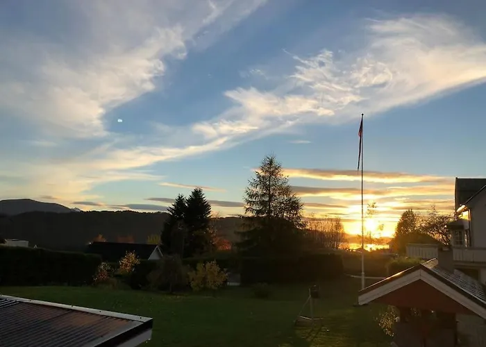 Eidsviklaaven 올레순