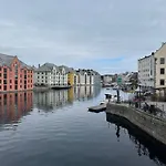Eidsviklaaven * Ålesund